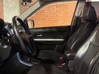 2010 Suzuki Grand Vitara II Рестайлинг, красный, 700000 рублей, вид 5