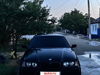 1996 BMW 3 серии 320i III (E36), чёрный, 270000 рублей, вид 3