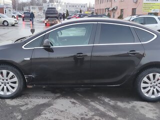 2014 Opel Astra J Рестайлинг, коричневый, 500000 рублей, вид 4