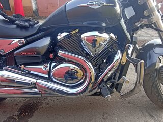 Suzuki Boulevard M90