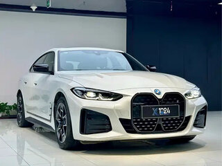 2026 BMW i4 eDrive40 G26 Рестайлинг, белый, 6200008 рублей, вид 3