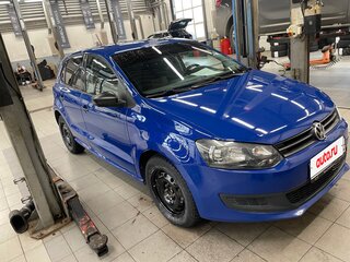 2011 Volkswagen Polo V, синий, 630000 рублей, вид 4