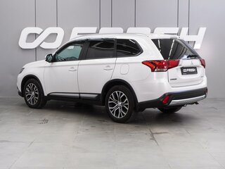 2018 Mitsubishi Outlander III Рестайлинг 2, белый, 2703000 рублей, вид 2