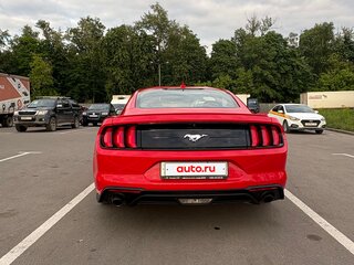2021 Ford Mustang VI Рестайлинг, красный, 2999999 рублей, вид 5
