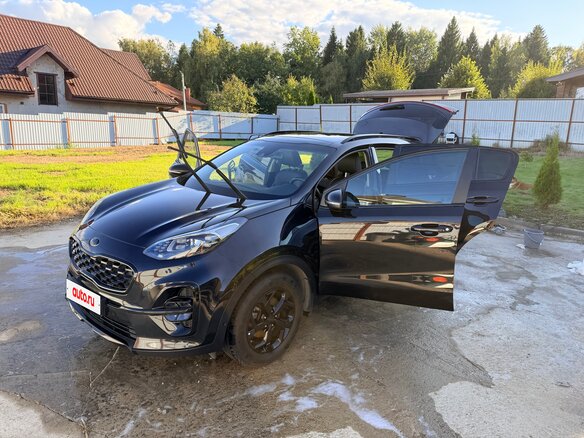 2021 Kia Sportage IV Рестайлинг, чёрный - вид 1