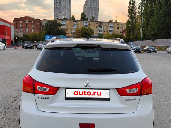 2014 Mitsubishi ASX I Рестайлинг, белый - вид 1