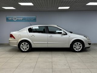 2010 Opel Astra H Рестайлинг, серебристый, 1100000 рублей, вид 4