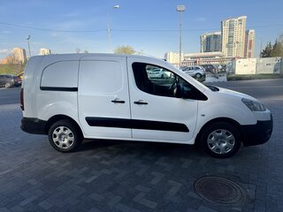 2010 Peugeot Partner II, белый, 555000 рублей, вид 4