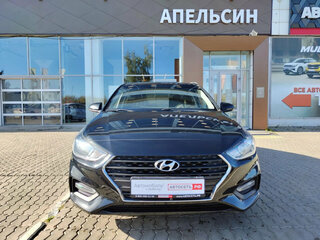2018 Hyundai Solaris II, чёрный, 1261750 рублей, вид 2