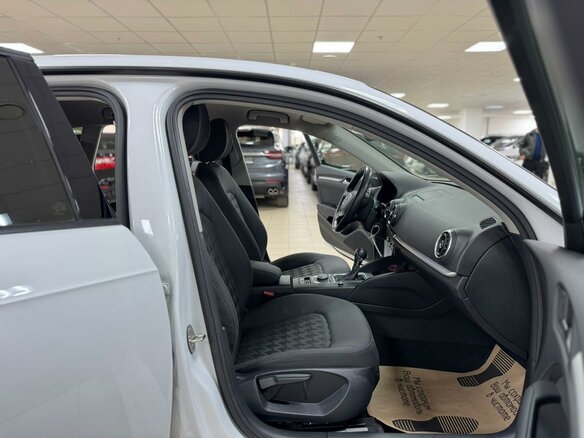 2014 Audi A3 III (8V), белый, 895000 рублей - вид 14