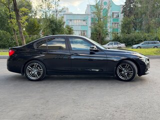 2015 BMW 3 серии 318i VI (F3x) Рестайлинг, чёрный, 1900000 рублей, вид 3