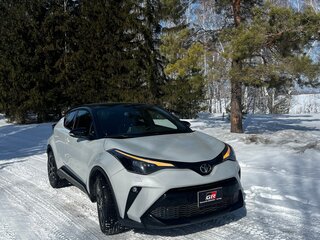 2023 Toyota C-HR I Рестайлинг, белый, 3500000 рублей, вид 4