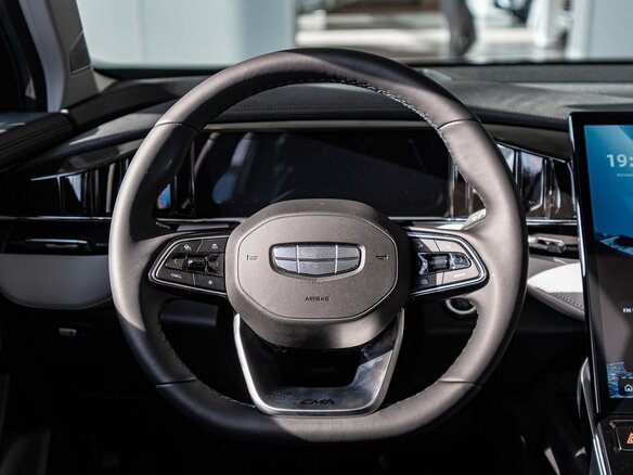 2026 Geely Atlas II, чёрный, 4119990 рублей - вид 12