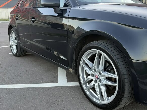 2013 Audi A3 III (8V), чёрный, 1000000 рублей - вид 8