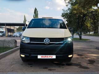 2017 Volkswagen Transporter T6, бежевый, 1800000 рублей, вид 1