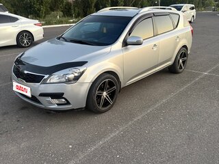 2010 Kia Ceed I Рестайлинг, серебристый, 780000 рублей, вид 4