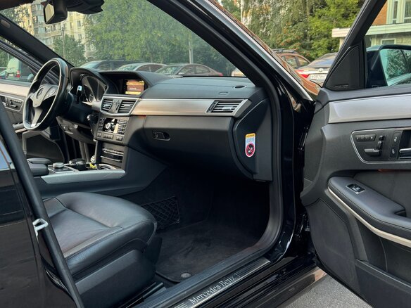 2010 Mercedes-Benz E-Класс 350 IV (W212, S212, C207), чёрный, 1650000 рублей - вид 27