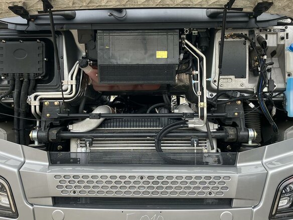 2024 FAW JH6, серебристый, 6900000 рублей - вид 34