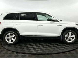 2020 Skoda Kodiaq I, белый, 2450000 рублей, вид 5