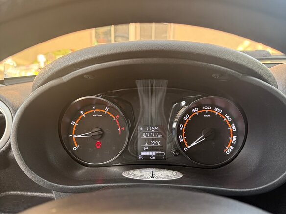 2016 Lada (ВАЗ) Granta I, серебристый, 600000 рублей - вид 9