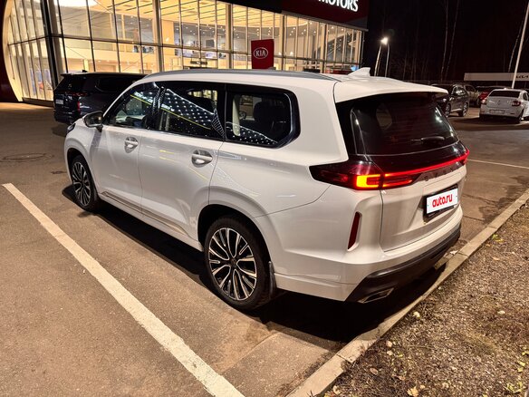 2023 Exeed VX I, белый, 3100000 рублей - вид 4