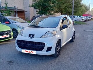 2011 Peugeot 107 I Рестайлинг, белый, 325000 рублей, вид 3