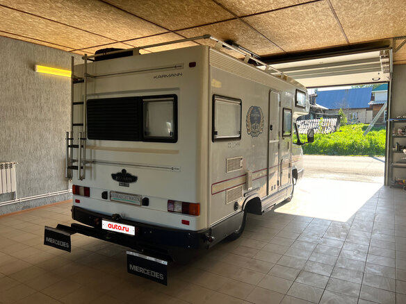 1993 Mercedes-Benz MB 100, белый, 3100000 рублей - вид 1