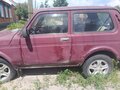 2002 Lada (ВАЗ) 2121 (4x4) I Рестайлинг, пурпурный, 260000 рублей - вид 4