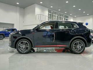 2025 Changan UNI-S I Рестайлинг, чёрный, 3179900 рублей, вид 4