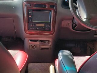 1999 Toyota Gaia, белый, 390000 рублей, вид 5