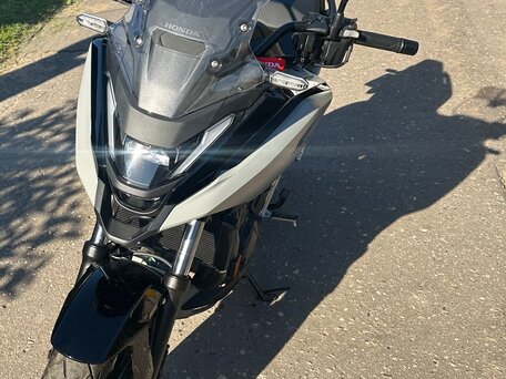 2025 Honda NC 750X, серый, 1200000 рублей, вид 4