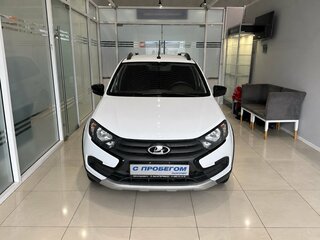 2022 Lada (ВАЗ) Granta I Рестайлинг, белый, 784000 рублей, вид 2