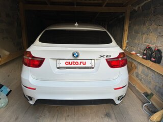 2011 BMW X6 35i 8-speed I (E71), белый, 2000000 рублей, вид 3