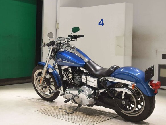2005 Harley-Davidson Low Rider, синий, 717000 рублей - вид 5