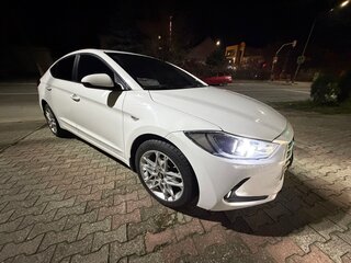 2016 Hyundai Elantra VI (AD), белый, 1100000 рублей, вид 3