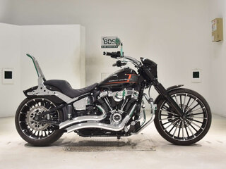 2023 Harley-Davidson Breakout, чёрный, 1800000 рублей, вид 2