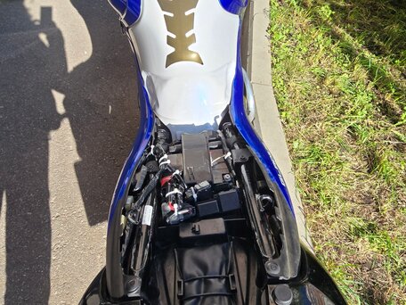 2013 Suzuki SFV 400 Gladius, синий, 390000 рублей, вид 5