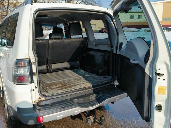 2008 Mitsubishi Pajero IV, белый - вид 9