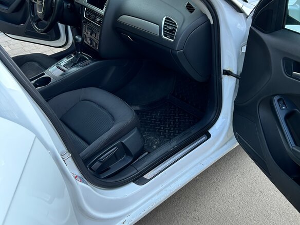 2011 Audi A4 IV (B8), белый, 865000 рублей - вид 5