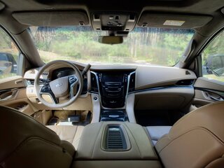 2017 Cadillac Escalade IV, чёрный, 3750000 рублей, вид 2