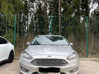 2016 Ford Focus III Рестайлинг, серебристый, 800000 рублей, вид 3