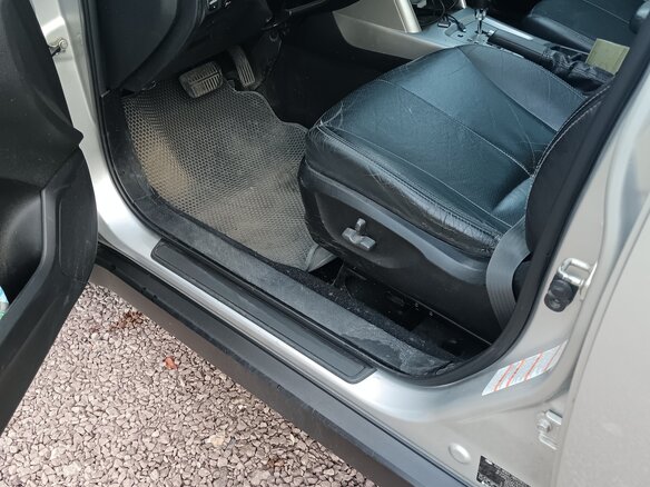 2010 Subaru Forester III, серый, 1250000 рублей - вид 13