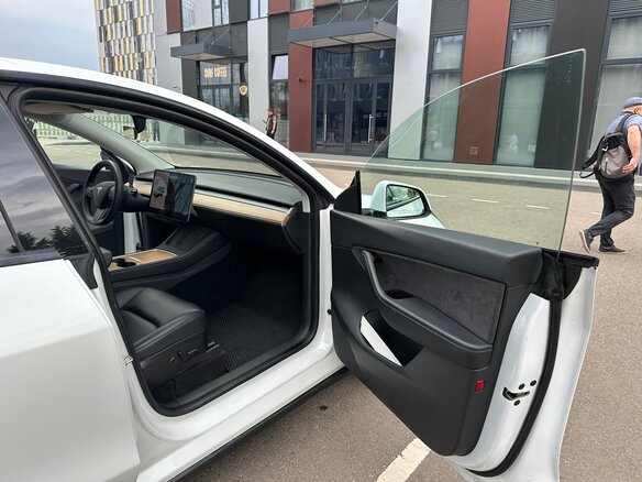 2020 Tesla Model Y Long Range I, белый - вид 16