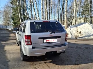 2005 Jeep Grand Cherokee III (WK), серебристый, 700000 рублей, вид 4
