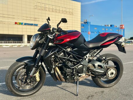 2011 MV Agusta Brutale 920, красный, 580000 рублей, вид 2