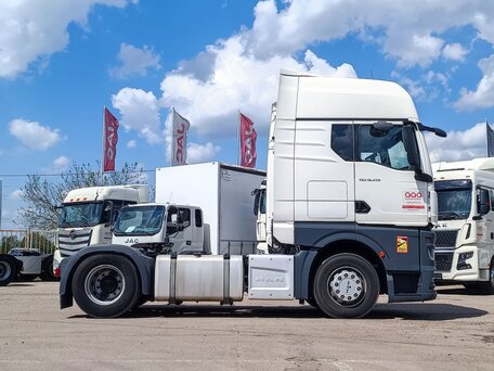 2021 MAN TGX, белый, 9978000 рублей, вид 4
