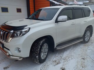 2015 Toyota Land Cruiser Prado 150 Series Рестайлинг 1, белый, 3400000 рублей, вид 3