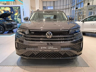 2025 Volkswagen Tavendor I, чёрный, 5650000 рублей, вид 2