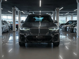 2020 BMW X7 30d I (G07), серый, 7490000 рублей, вид 3