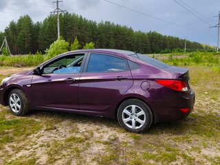 2011 Hyundai Solaris I, фиолетовый, 600000 рублей, вид 4